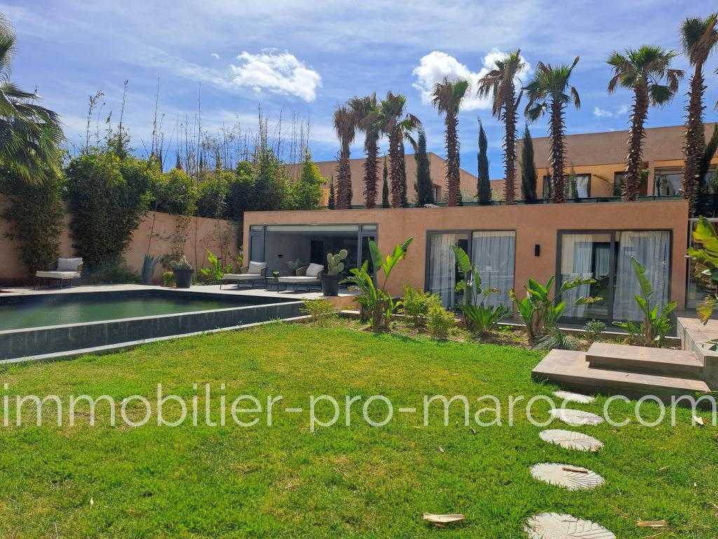 Villa Surface du Terrain 1 250 m²