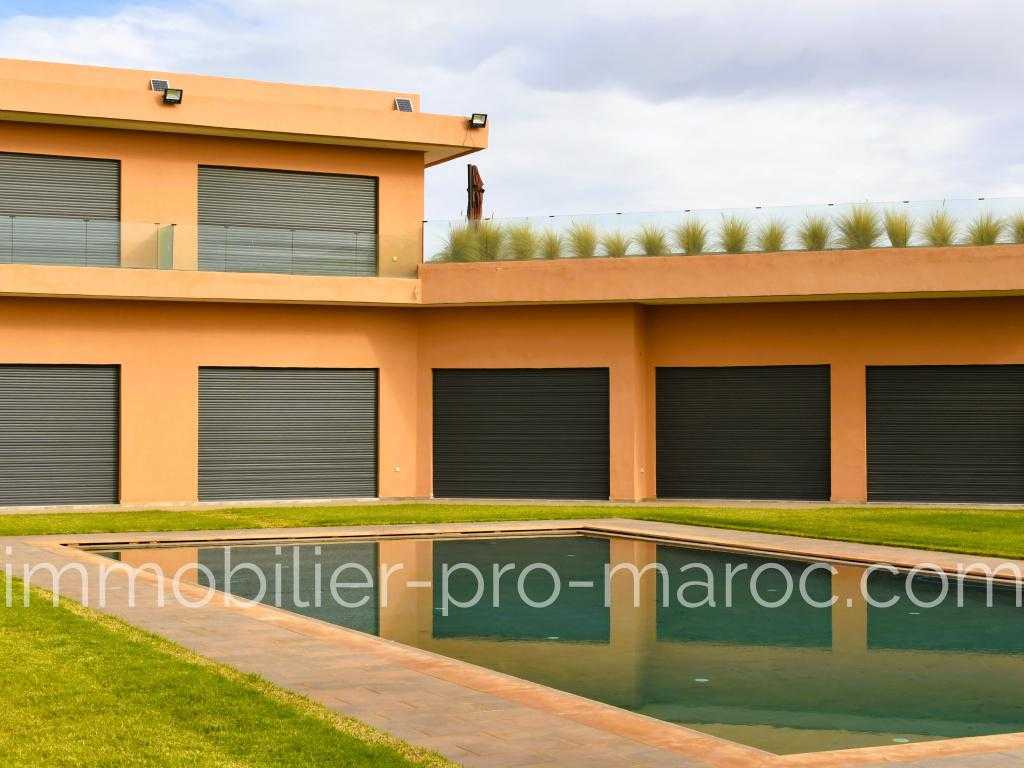 Villa Surface 470 m²